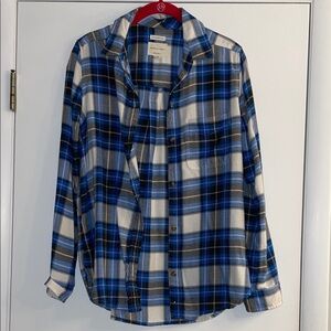 American Eagle Outfitters Blue and White Flannel Plaid Shirt